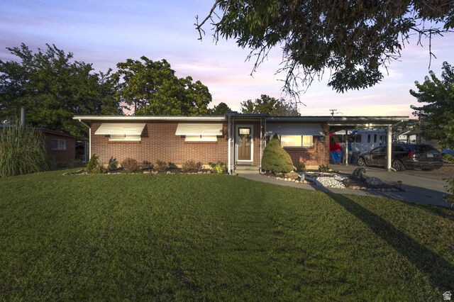 Property Photo: 366 N 175 E UT 84054