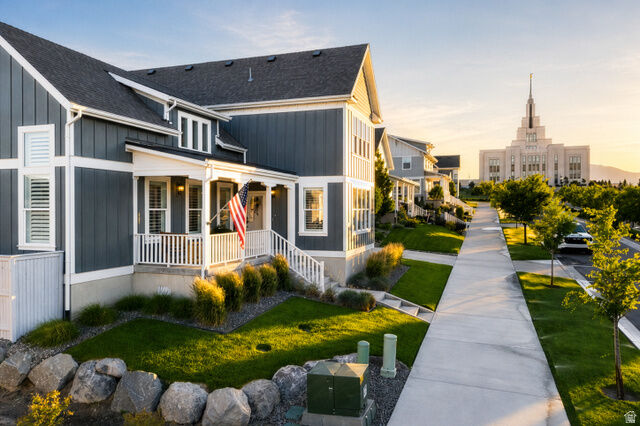 Property Photo:  573 W Founders Blvd S  UT 84045 