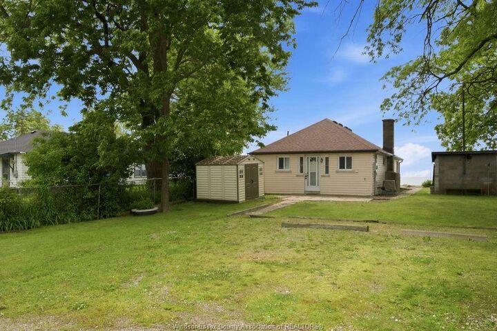 Property Photo: 1455-1457 Heritage Road ON N9Y 2E6