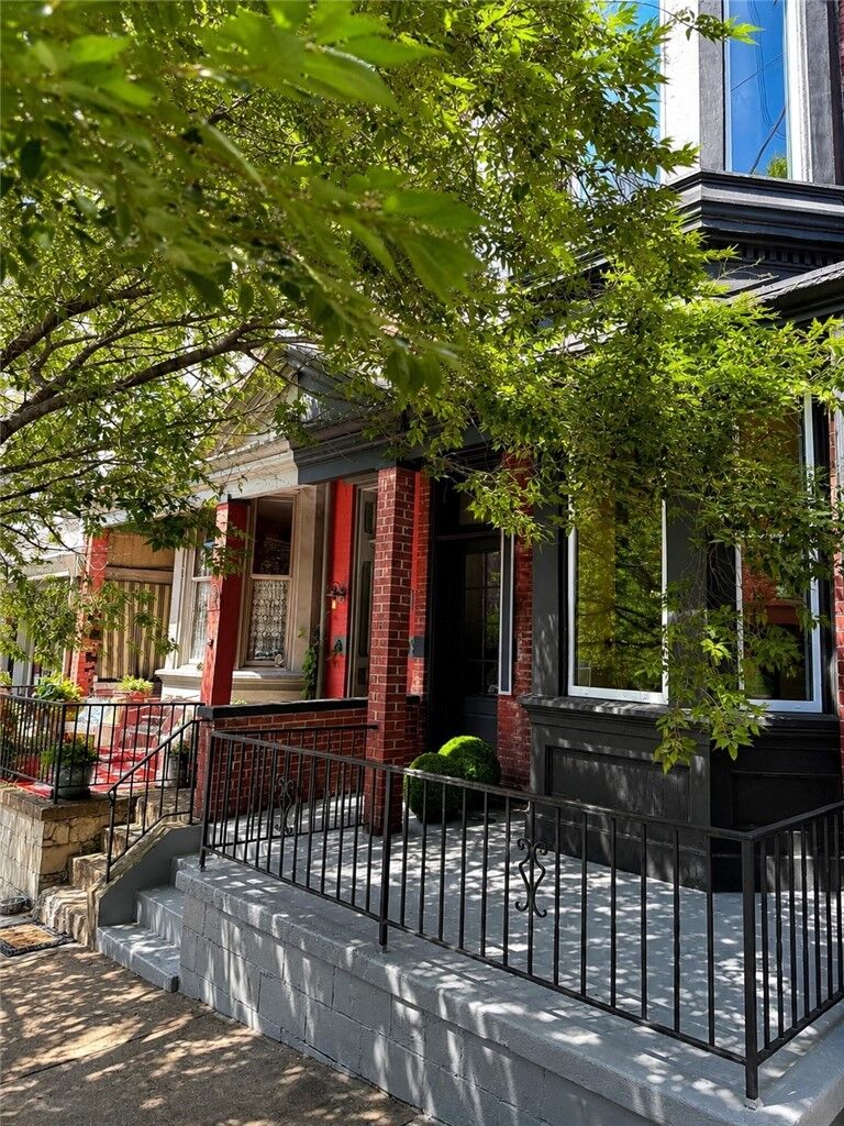 Property Photo: 253 Fisk St PA 15201
