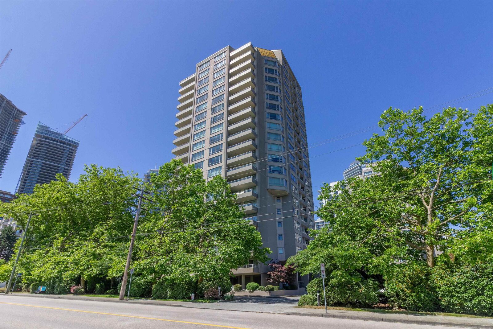 Property Photo:  6055 Nelson Avenue 907  BC V5H 4L4 