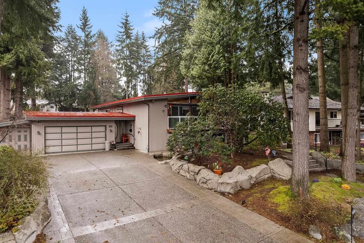 6436 McKenzie Drive — photo 1