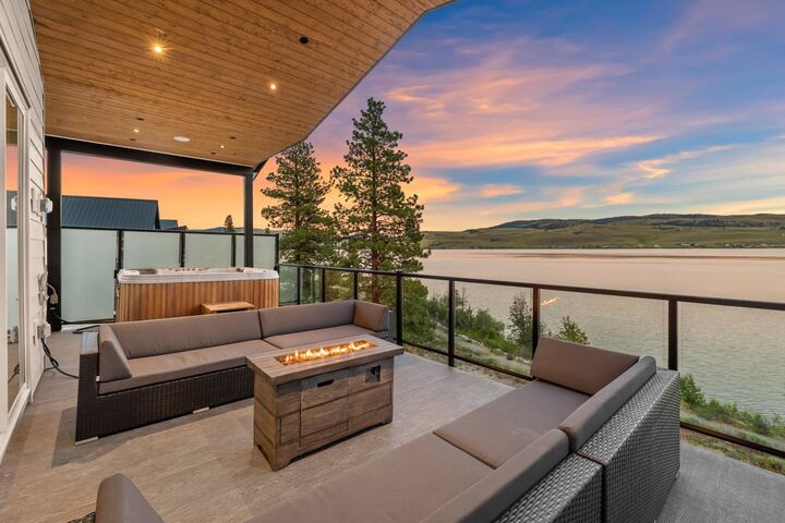Property Photo: 6528 Waterside Trail 21 BC V1K 0A1
