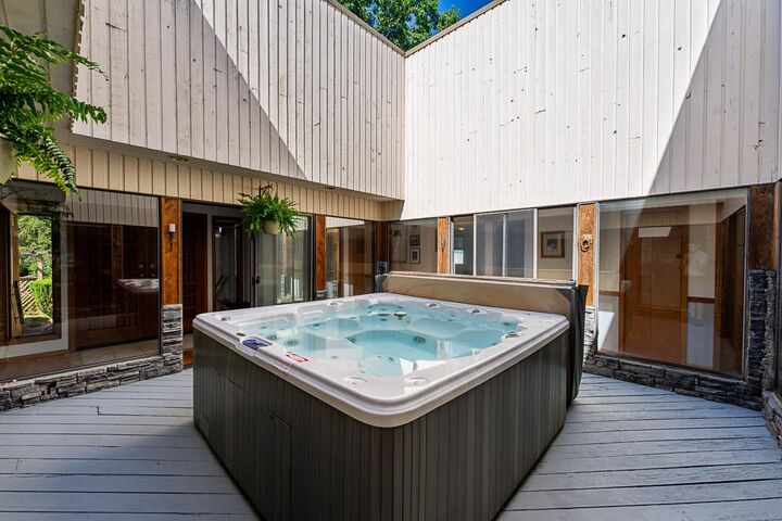 Property Photo:  3762 Nanaimo Crescent  BC V2T 4Z7 