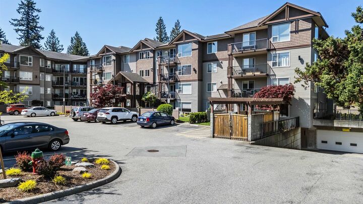 Property Photo: 2581 Langdon Street 205 BC V2T 7A3