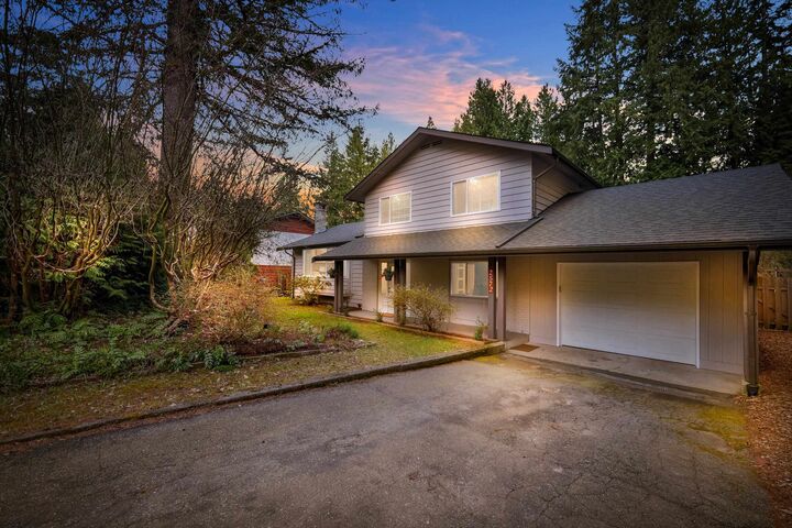 Property Photo: 2572 The Boulevard BC V0N 1T0
