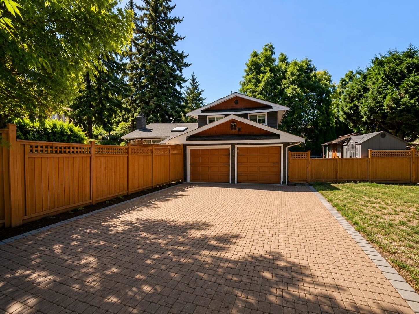 Property Photo:  2529 126 Street  BC V4A 3P6 
