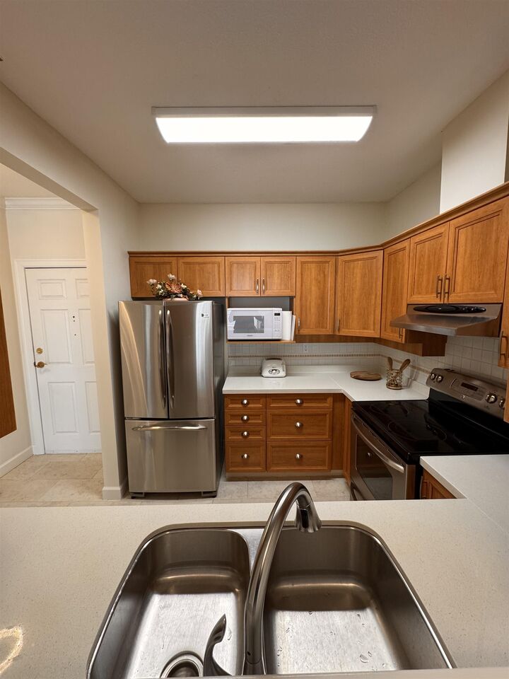 Property Photo:  2985 Princess Crescent 318  BC V3B 7N1 