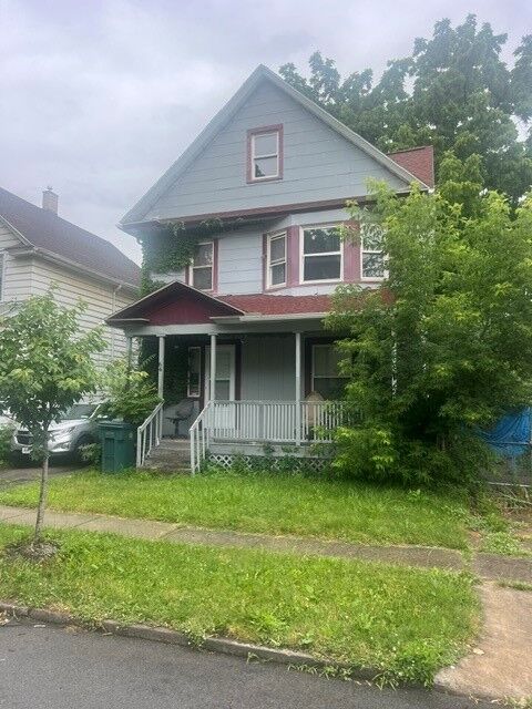 Property Photo:  64 Roycroft Drive  NY 14621 