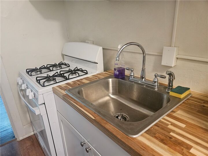 Property Photo: 614-618 E State Street NY 14850
