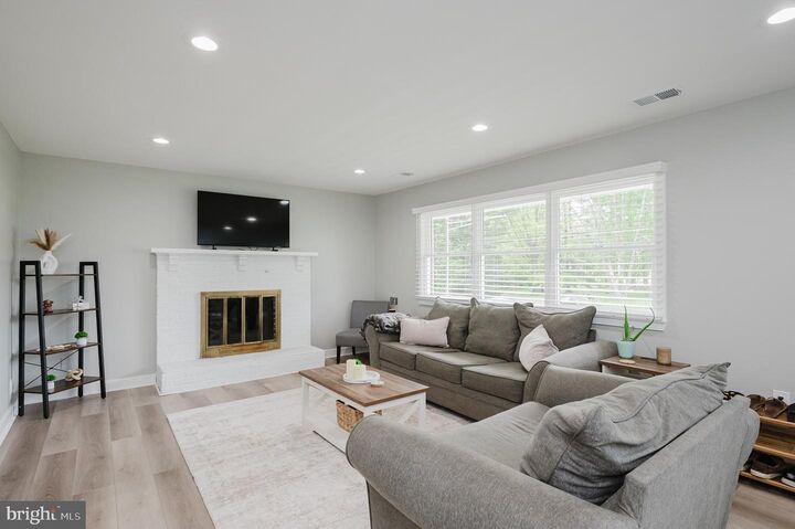 Property Photo: 2017 Fairlane Road MD 21015
