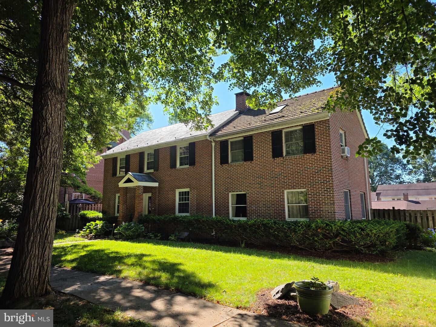 Property Photo:  1428 Dauphin Avenue  PA 19610 