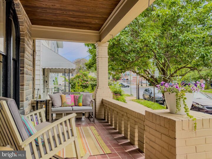 Property Photo: 706 N Market Street MD 21701
