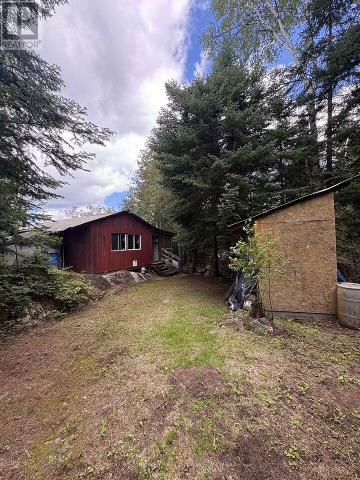 Property Photo: 271 East Airds Lake Road East ON K0J 2R0