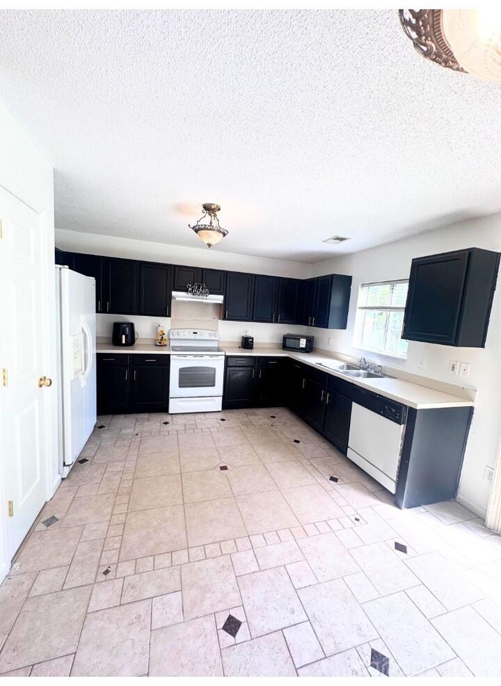 Property Photo:  8082 Long Shadow Lane  SC 29406 