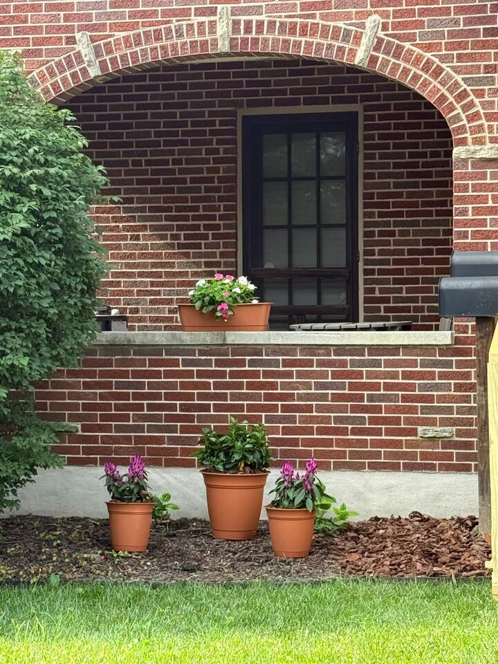 Property Photo:  1519 W North Bend Road  OH 45224 