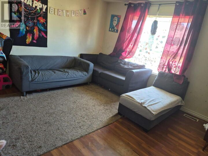 Property Photo:  6 Copernicus Dr  ON P6A 6H2 