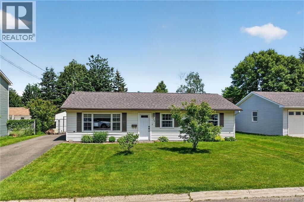 Property Photo:  220 Tobias Avenue  NB E1B 4P5 