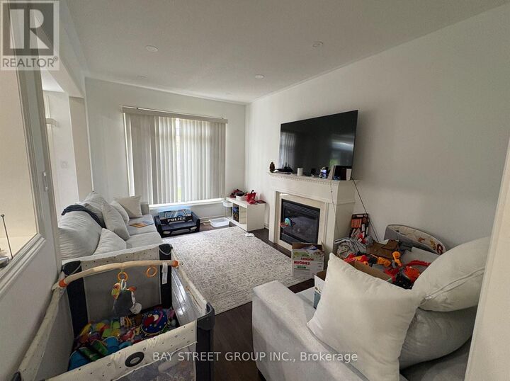 Property Photo:  14 George Kirby Street  ON L6A 0K5 