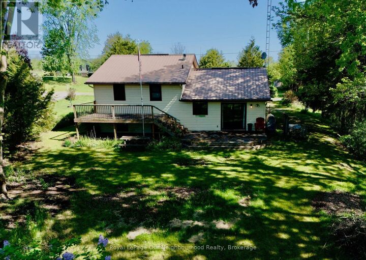 Property Photo:  25 River Road West  ON K0L 1L0 