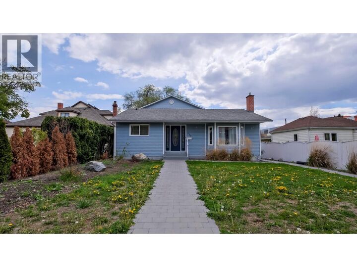 Property Photo: 633 Glenwood Avenue BC V1Y 5M2