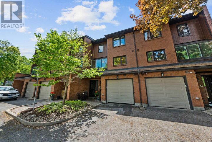 Property Photo: 625 Richmond Road 6 ON K2A 0G6