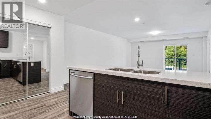 Property Photo:  1611 Banwell 513  ON N8P 0G5 