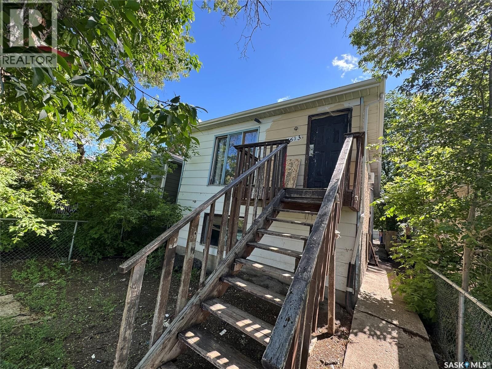 Property Photo:  1633 Retallack Street  SK S4T 2J6 