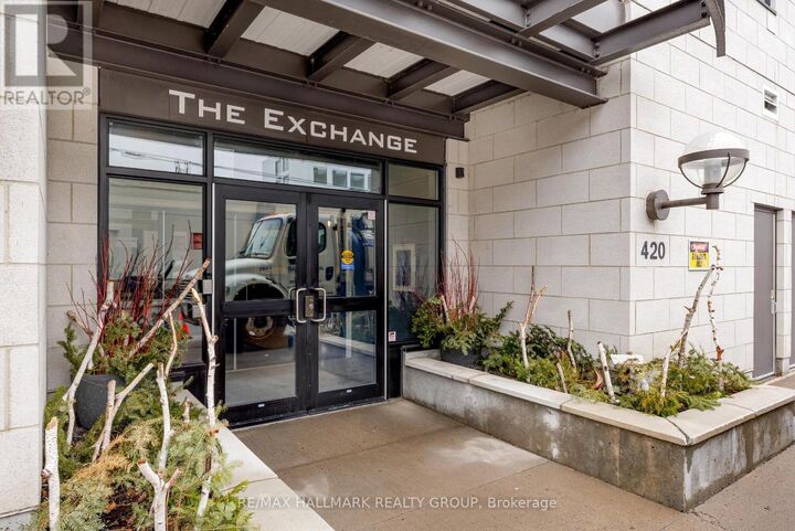 Property Photo: 420 Berkley Avenue 705 ON K2A 4H5