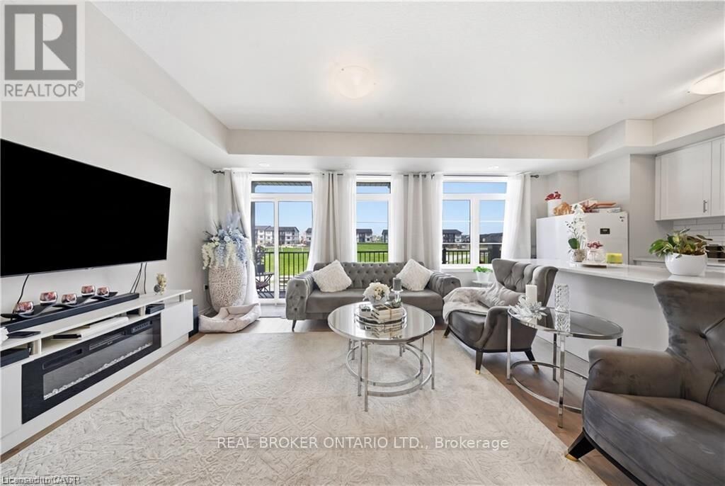 Property Photo:  176 Wheat Lane 88  ON N2R 1R7 