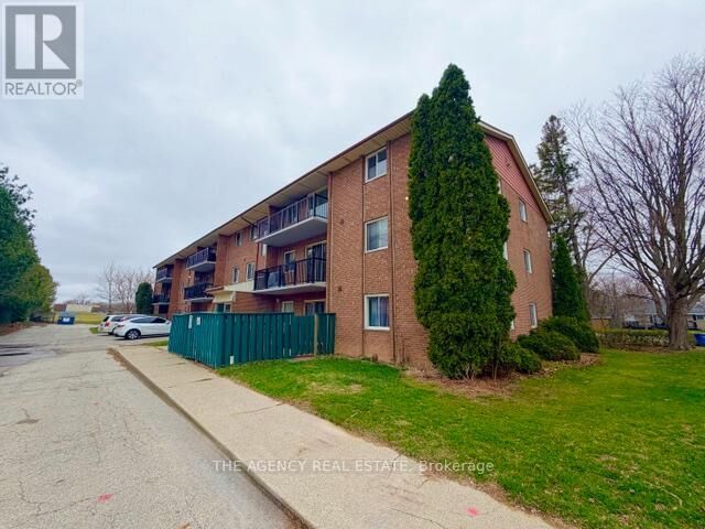 Property Photo:  76 Vanier Drive 307  ON N7L 2T2 