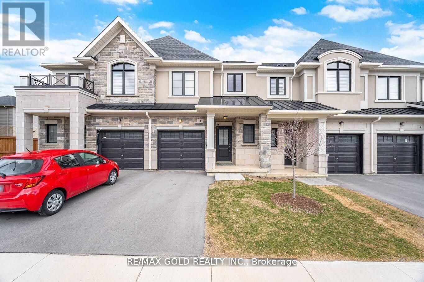 Property Photo:  30 Mia Drive 2  ON L9B 0K1 