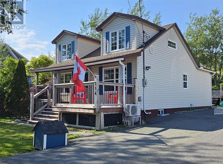 Property Photo:  114 Front Road  NL A0B 1P0 