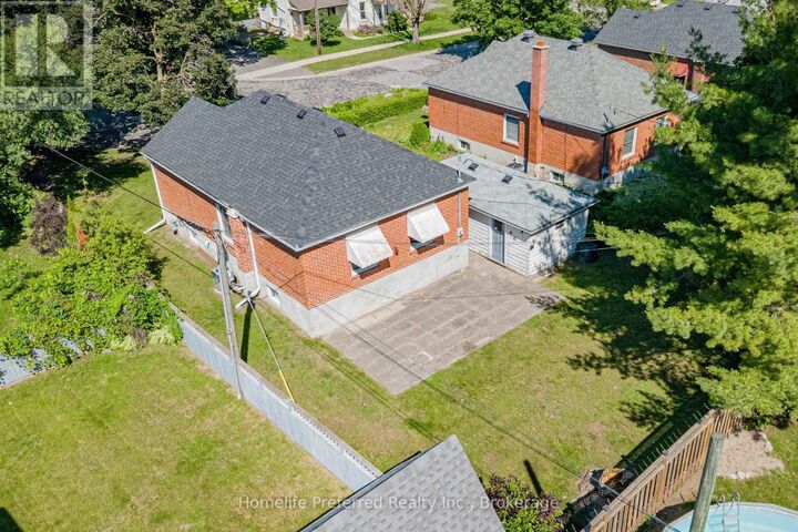 Property Photo:  966 Noble Place  ON K9J 5P6 