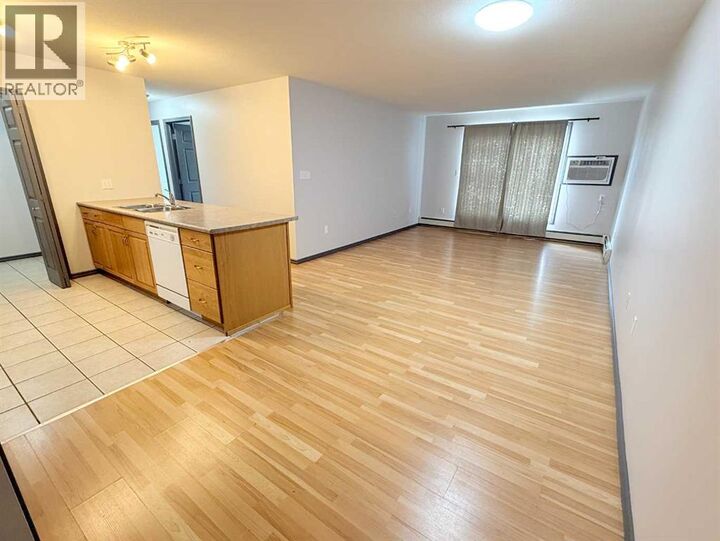 Property Photo:  6608 42 Street  AB T9V 1M8 