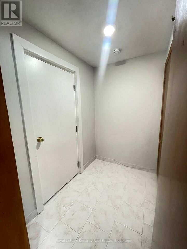 Property Photo: 115 Poynter Drive Lower ON M9R 1L7