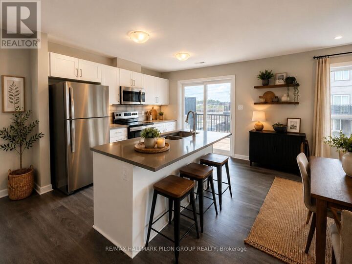 Property Photo:  702 Amberwing Private B  ON K4A 5H5 