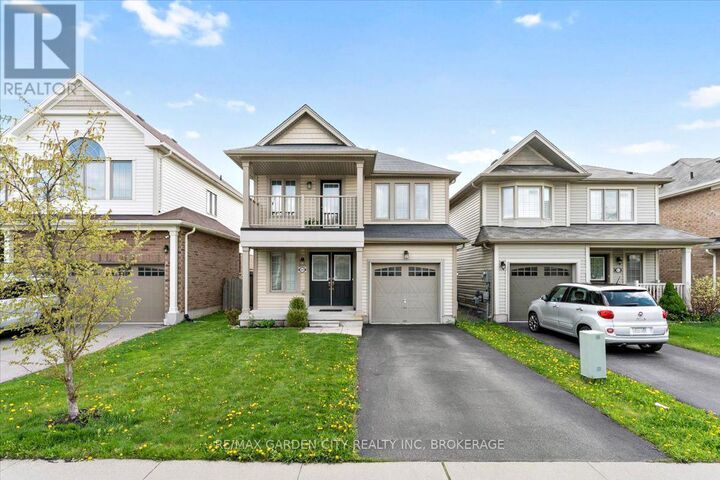 Property Photo:  8648 Dogwood Crescent  ON L2H 0K9 