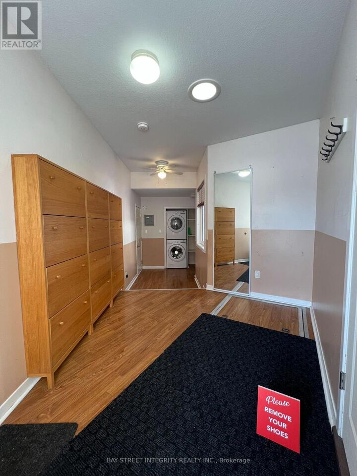 Property Photo:  1339 Pinegrove Road 2  ON L6L 2X2 