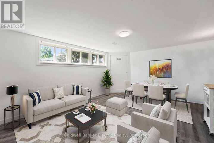Property Photo: 8B Pottinger Street ON K9V 3X3