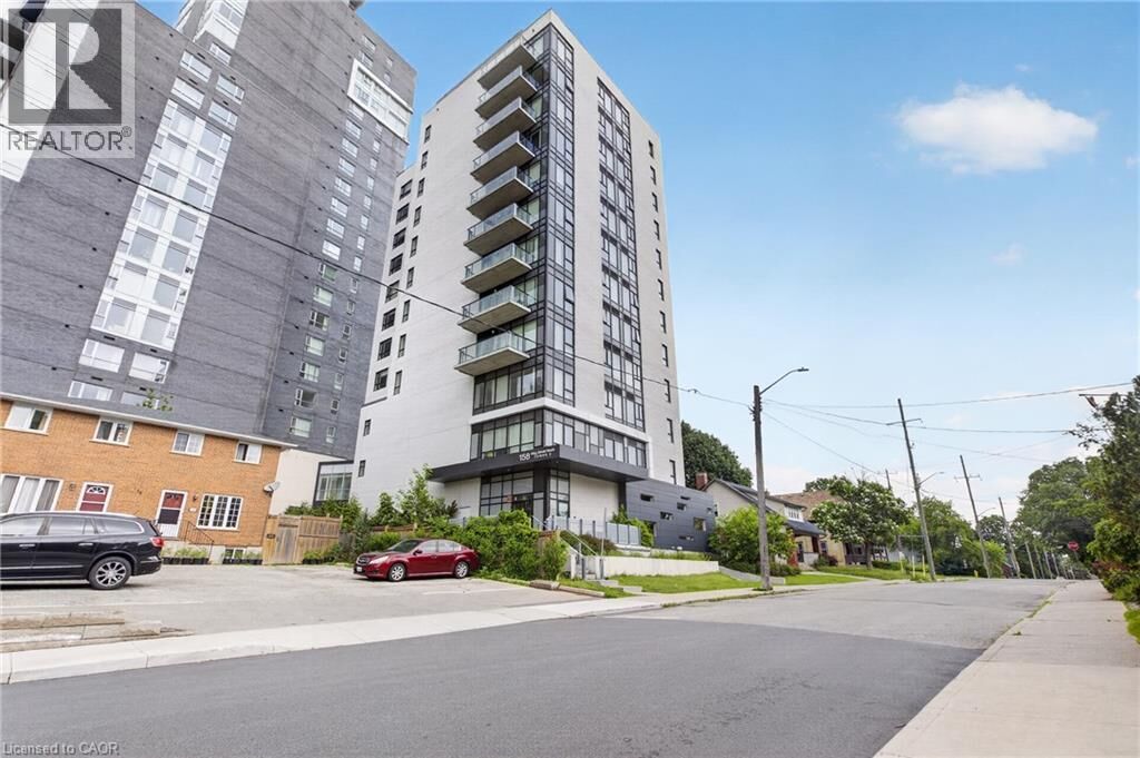 Property Photo:  158 King Street North 801  ON N2J 0E5 