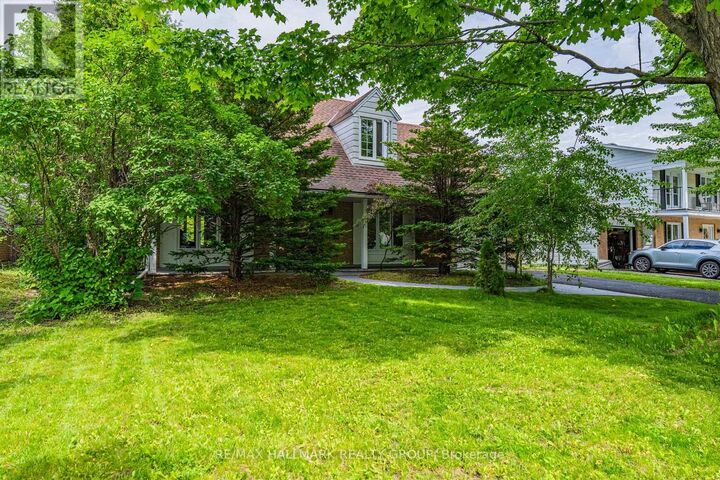 Property Photo:  3319 Kodiak Street  ON K1V 7S7 