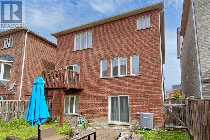 Property Photo: 209 Ray Snow Boulevard ON L3X 3J3