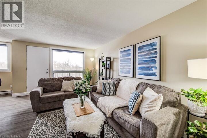 Property Photo:  303 Avalon Place  ON N2M 4N6 