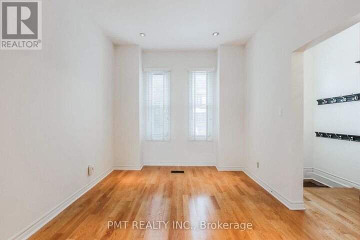 Property Photo:  50 Massey Street  ON M6J 2T4 