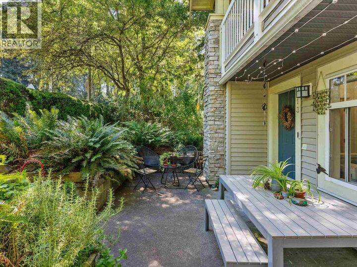 Property Photo: 7488 Southwynde Avenue 13 BC V3N 5C6