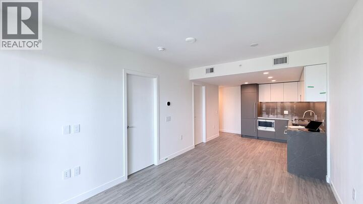 Property Photo:  2135 Springer Avenue 3701  BC V5B 0C1 
