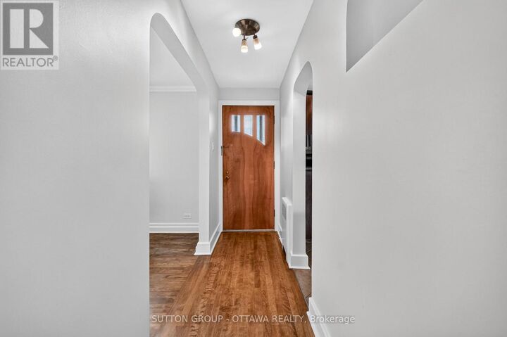Property Photo:  93 Ontario Street  ON K1K 1K8 