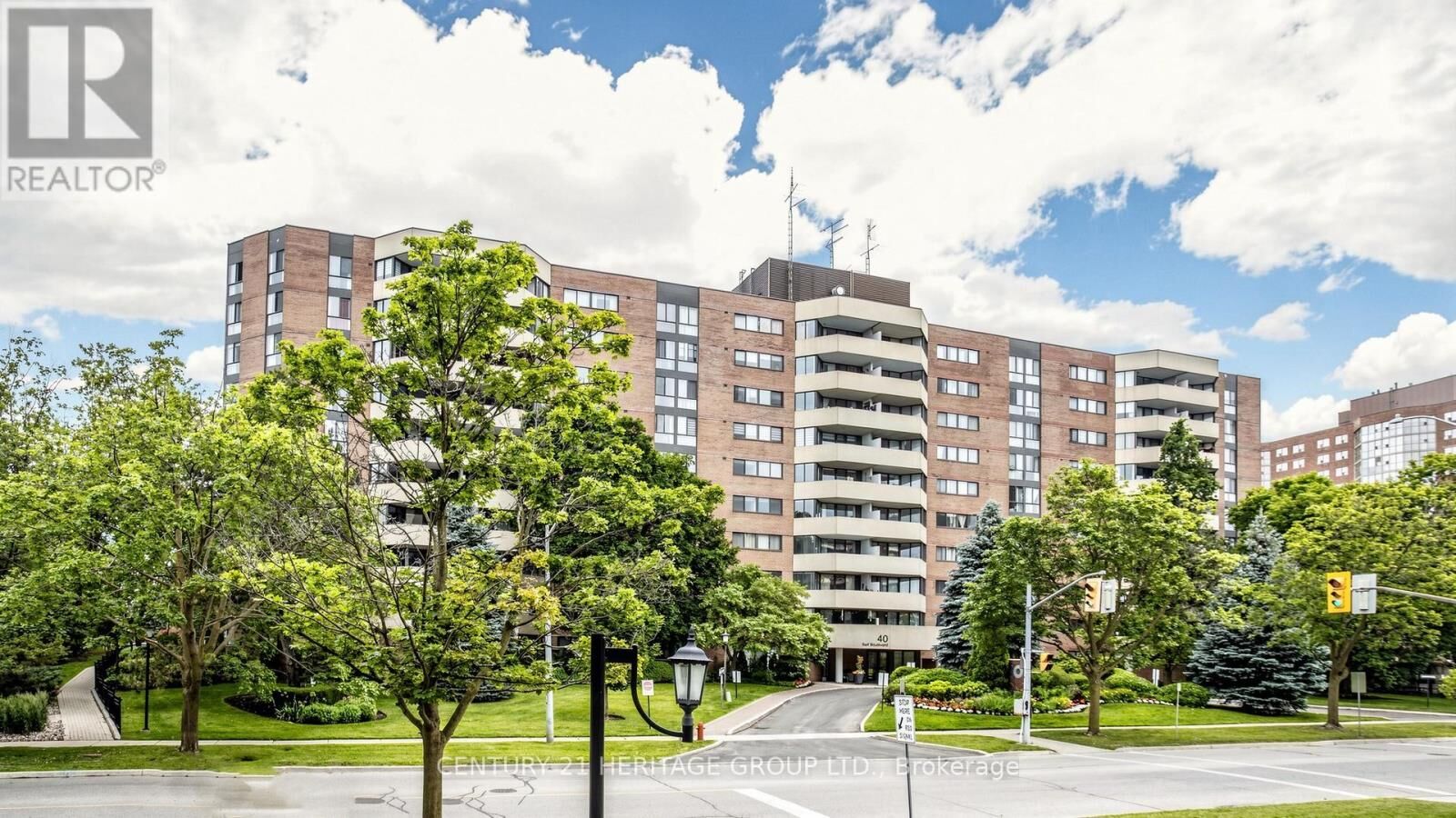 Property Photo:  40 Baif Boulevard 406  ON L4C 5M9 