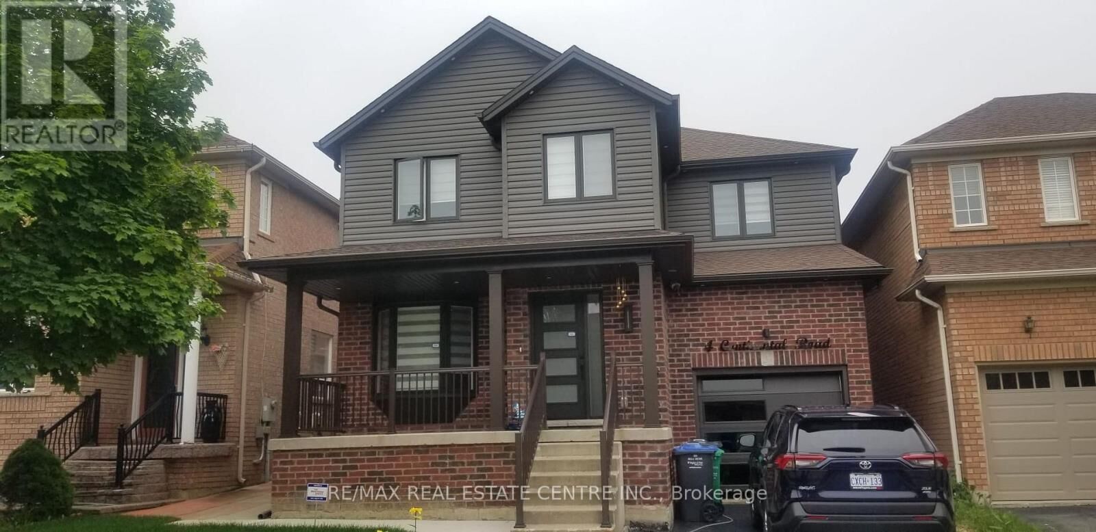 Property Photo:  4 Continental Road West  ON L7A 2H5 